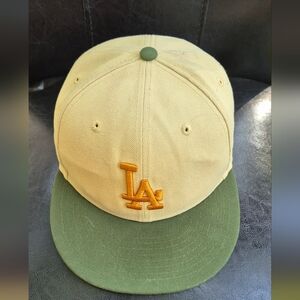 LA Logo Two-Tone Cap - Green and Tan